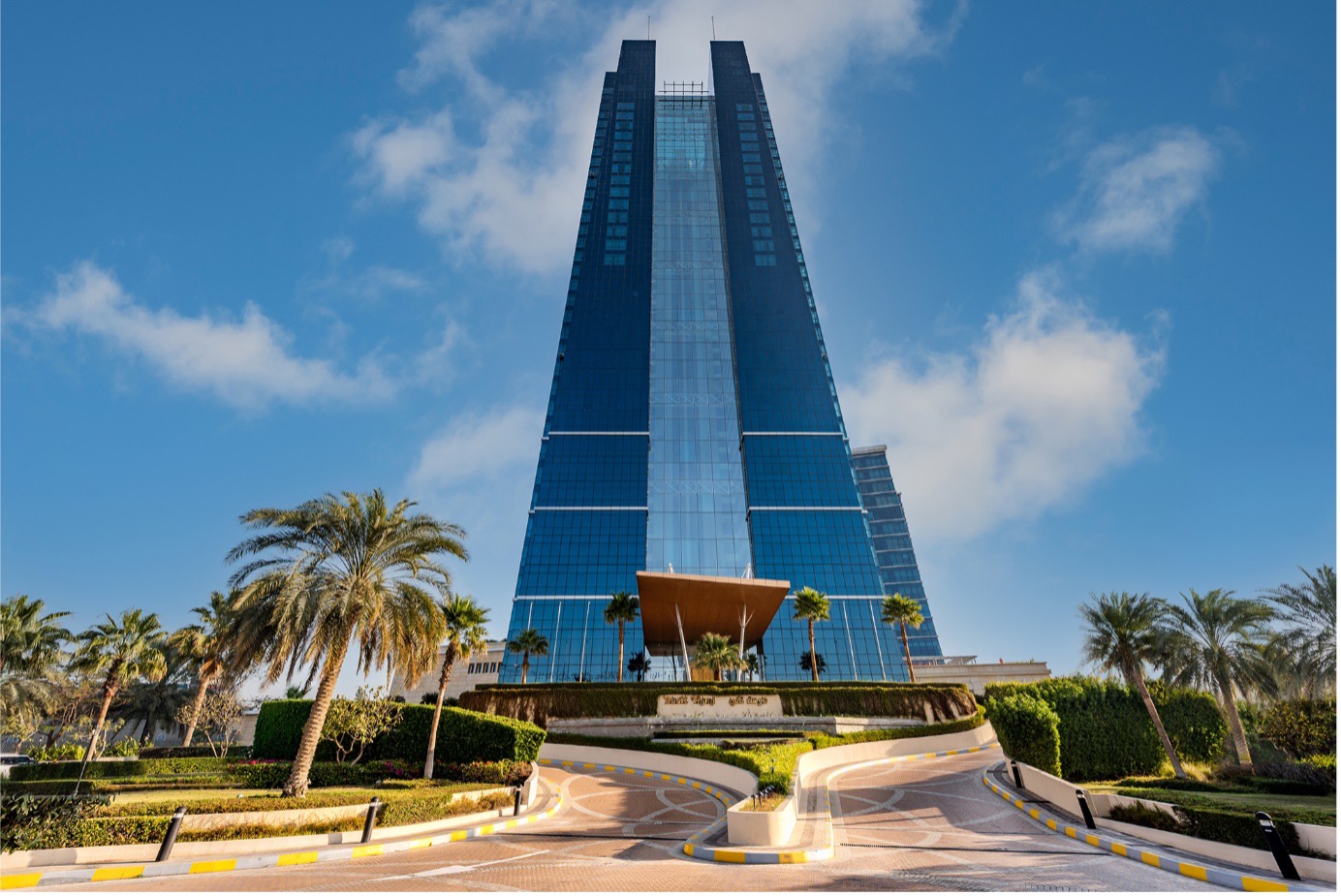 Dusit Thani Abu Dhabi